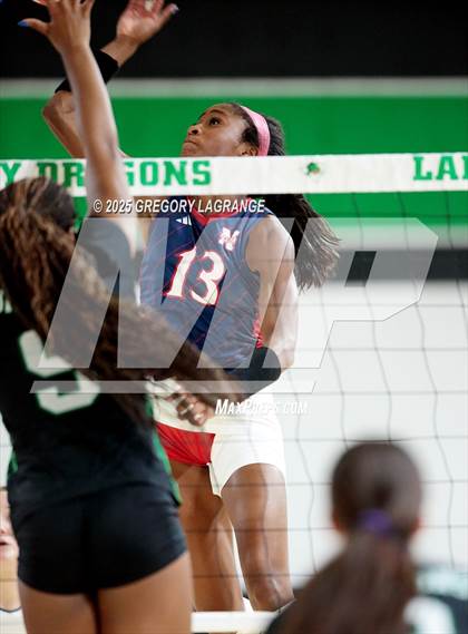 Thumbnail 3 in Northwest vs Southlake Carroll photogallery.