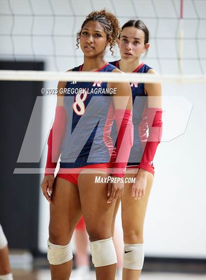 Thumbnail 3 in Northwest vs Southlake Carroll photogallery.