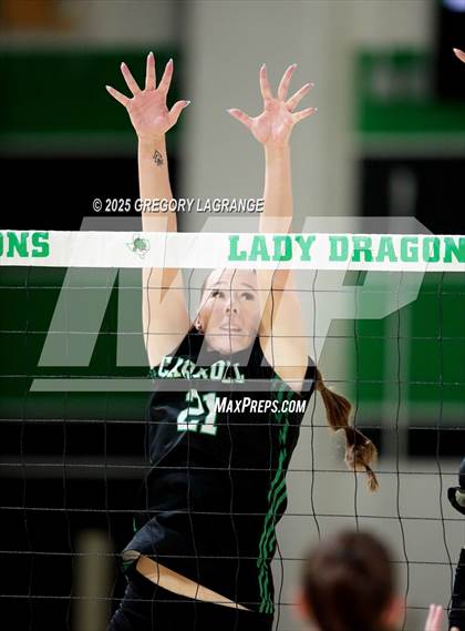 Thumbnail 3 in Northwest vs Southlake Carroll photogallery.