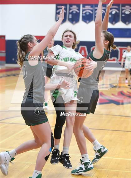 Thumbnail 3 in St. Mary's vs. Sonoma Valley (CA) (Cactus Jam Tournament) photogallery.