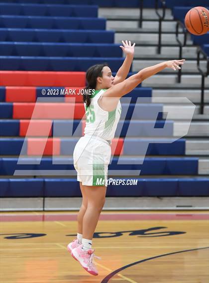 Thumbnail 2 in St. Mary's vs. Sonoma Valley (CA) (Cactus Jam Tournament) photogallery.