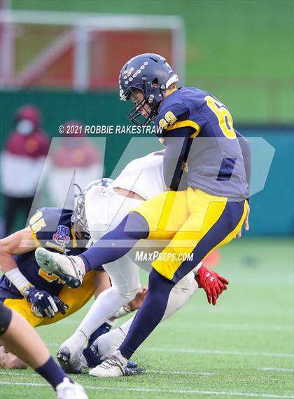 Thumbnail 3 in Highland Park vs. Ryan (UIL 5A Division 1 Quarterfinals) photogallery.