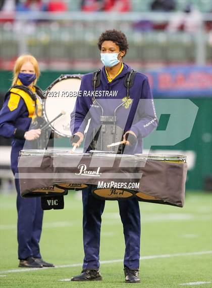 Thumbnail 1 in Highland Park vs. Ryan (UIL 5A Division 1 Quarterfinals) photogallery.