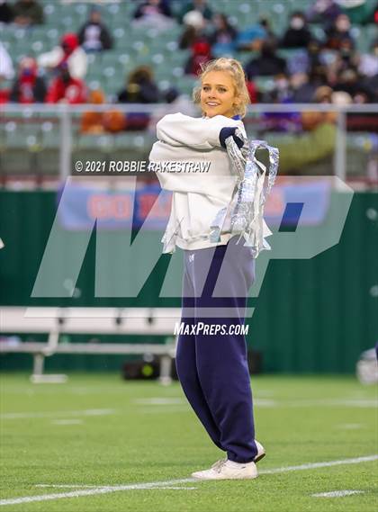 Thumbnail 3 in Highland Park vs. Ryan (UIL 5A Division 1 Quarterfinals) photogallery.