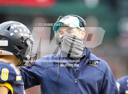 Thumbnail 1 in Highland Park vs. Ryan (UIL 5A Division 1 Quarterfinals) photogallery.