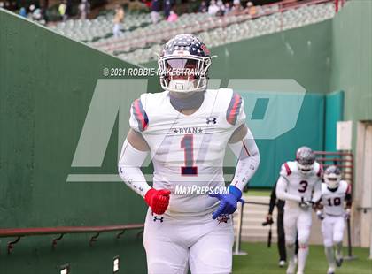 Thumbnail 1 in Highland Park vs. Ryan (UIL 5A Division 1 Quarterfinals) photogallery.