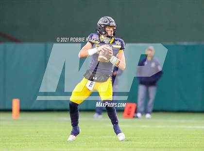 Thumbnail 3 in Highland Park vs. Ryan (UIL 5A Division 1 Quarterfinals) photogallery.