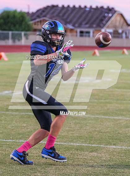 Thumbnail 1 in Kingman @ Paradise Honors photogallery.