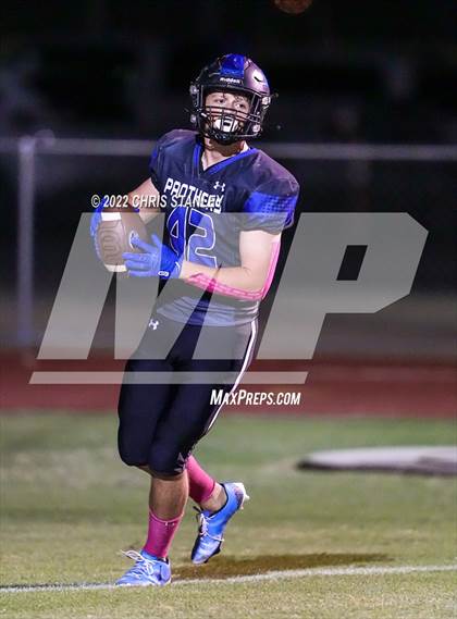 Thumbnail 1 in Kingman @ Paradise Honors photogallery.