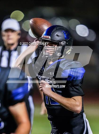 Thumbnail 3 in Kingman @ Paradise Honors photogallery.