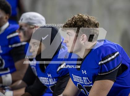 Thumbnail 1 in Weiss vs. Barbers Hill (UIL Football 5A D1 Regional Semifinal) photogallery.