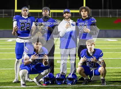 Thumbnail 3 in Weiss vs. Barbers Hill (UIL Football 5A D1 Regional Semifinal) photogallery.