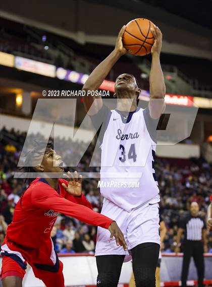 Thumbnail 2 in Sierra Canyon vs. San Joaquin Memorial photogallery.