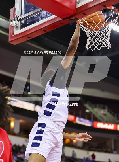 Thumbnail 1 in Sierra Canyon vs. San Joaquin Memorial photogallery.
