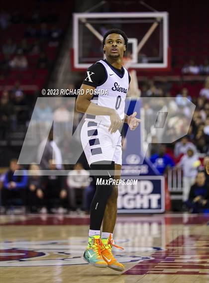 Thumbnail 3 in Sierra Canyon vs. San Joaquin Memorial photogallery.