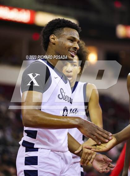Thumbnail 1 in Sierra Canyon vs. San Joaquin Memorial photogallery.