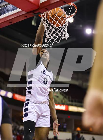 Thumbnail 1 in Sierra Canyon vs. San Joaquin Memorial photogallery.