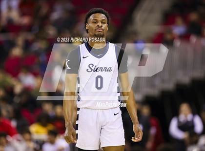 Thumbnail 1 in Sierra Canyon vs. San Joaquin Memorial photogallery.