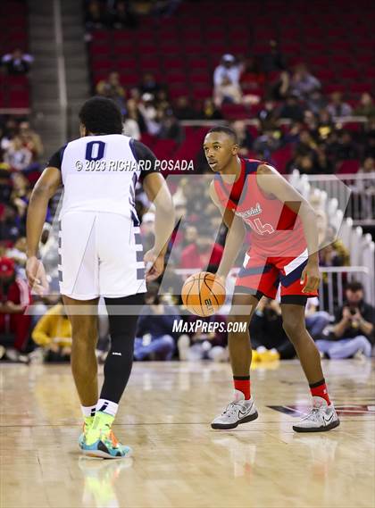 Thumbnail 2 in Sierra Canyon vs. San Joaquin Memorial photogallery.