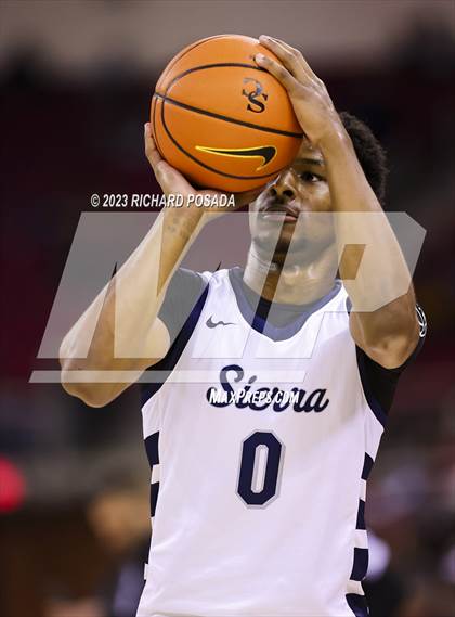 Thumbnail 2 in Sierra Canyon vs. San Joaquin Memorial photogallery.