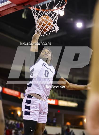 Thumbnail 2 in Sierra Canyon vs. San Joaquin Memorial photogallery.