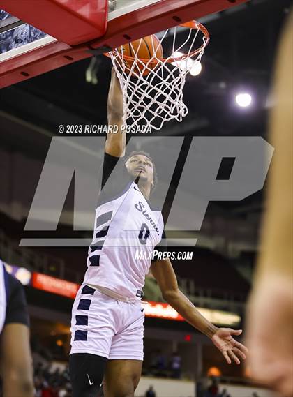 Thumbnail 3 in Sierra Canyon vs. San Joaquin Memorial photogallery.