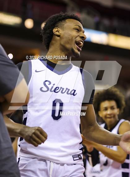 Thumbnail 1 in Sierra Canyon vs. San Joaquin Memorial photogallery.