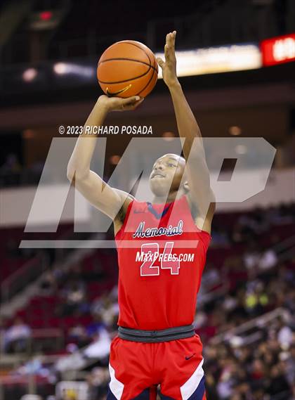 Thumbnail 2 in Sierra Canyon vs. San Joaquin Memorial photogallery.