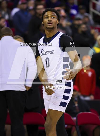 Thumbnail 3 in Sierra Canyon vs. San Joaquin Memorial photogallery.
