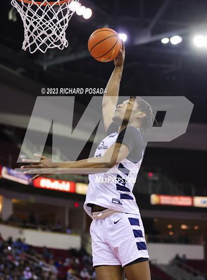 Thumbnail 1 in Sierra Canyon vs. San Joaquin Memorial photogallery.