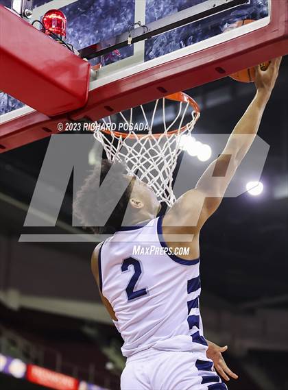 Thumbnail 2 in Sierra Canyon vs. San Joaquin Memorial photogallery.