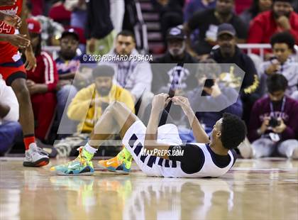 Thumbnail 3 in Sierra Canyon vs. San Joaquin Memorial photogallery.