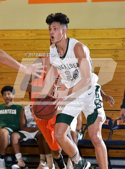 Thumbnail 3 in Foothill vs. Manteca (Running with the Pack) photogallery.