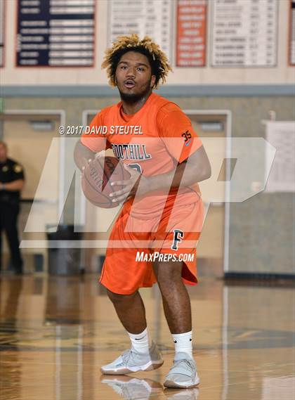 Thumbnail 3 in Foothill vs. Manteca (Running with the Pack) photogallery.