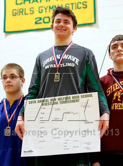 Thumbnail 3 in New Milford Tournament (Finals) photogallery.