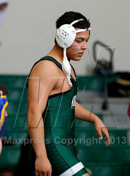 Thumbnail 3 in New Milford Tournament (Finals) photogallery.