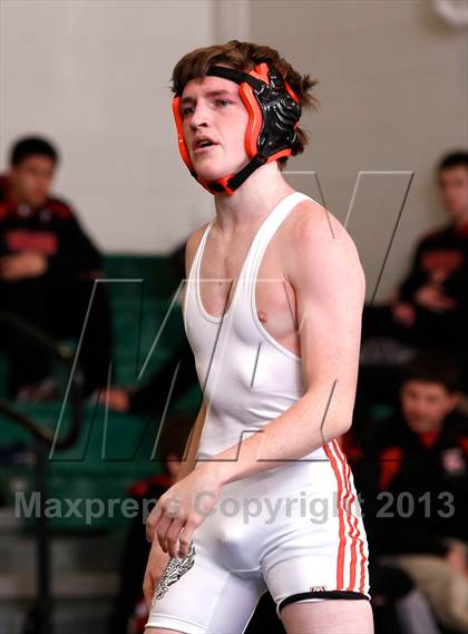 Thumbnail 3 in New Milford Tournament (Finals) photogallery.