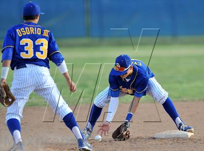 Thumbnail 1 in Baldwin Park @ Charter Oak photogallery.