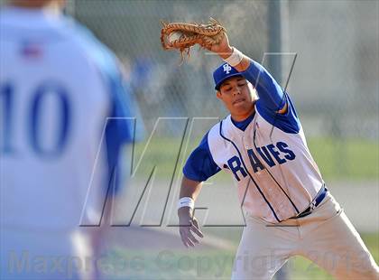 Thumbnail 1 in Baldwin Park @ Charter Oak photogallery.