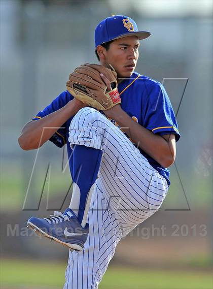Thumbnail 3 in Baldwin Park @ Charter Oak photogallery.