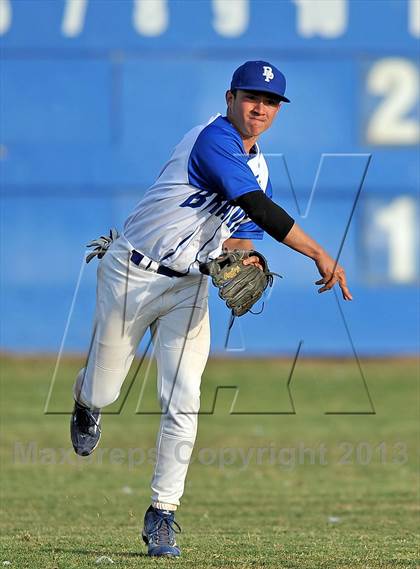 Thumbnail 1 in Baldwin Park @ Charter Oak photogallery.