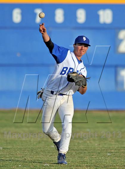 Thumbnail 3 in Baldwin Park @ Charter Oak photogallery.