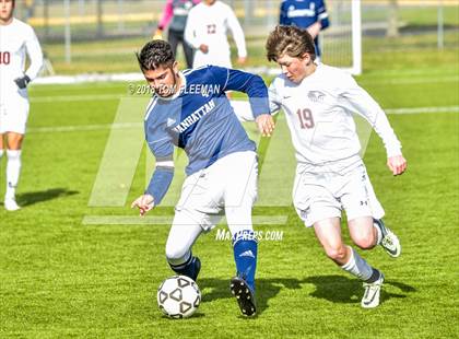 Thumbnail 2 in Olathe East vs Manhattan (KSHSAA 6A Final) photogallery.