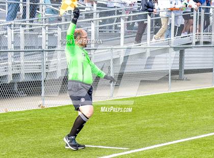 Thumbnail 3 in Olathe East vs Manhattan (KSHSAA 6A Final) photogallery.