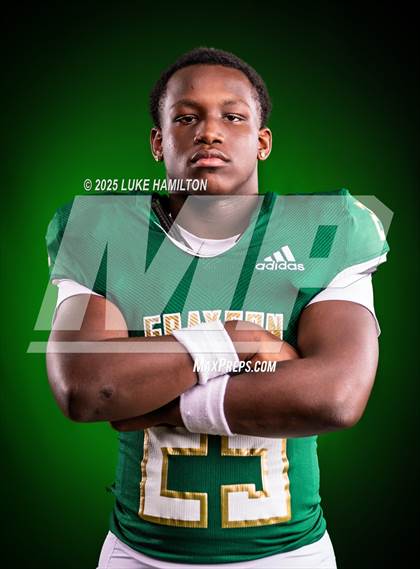 Thumbnail 1 in Grayson (Preseason Top 25 Photo Shoot) photogallery.