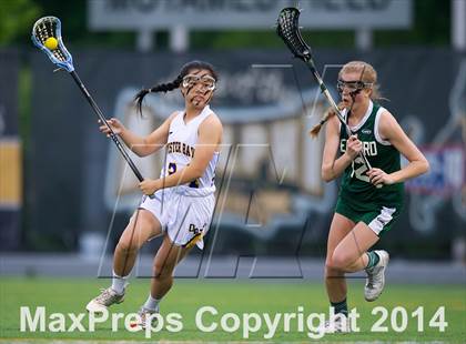Thumbnail 1 in Seaford vs Oyster Bay (Section 8 Class C Semifinal) photogallery.