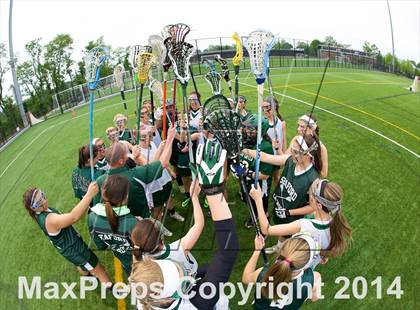 Thumbnail 3 in Seaford vs Oyster Bay (Section 8 Class C Semifinal) photogallery.