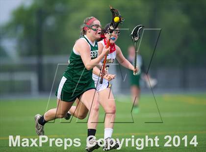 Thumbnail 2 in Seaford vs Oyster Bay (Section 8 Class C Semifinal) photogallery.