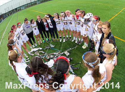 Thumbnail 2 in Seaford vs Oyster Bay (Section 8 Class C Semifinal) photogallery.