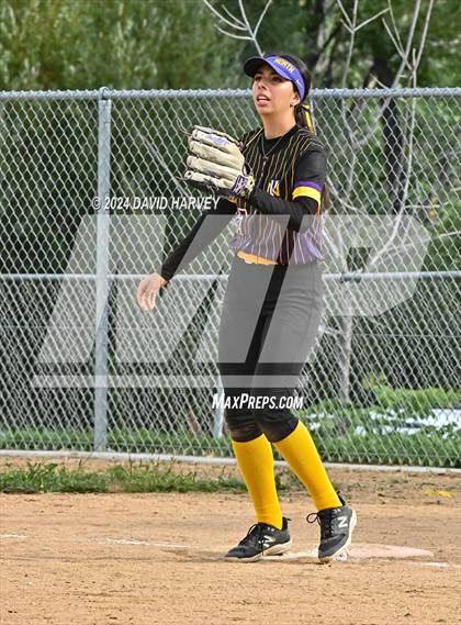 Thumbnail 2 in Denver North vs Kennedy photogallery.